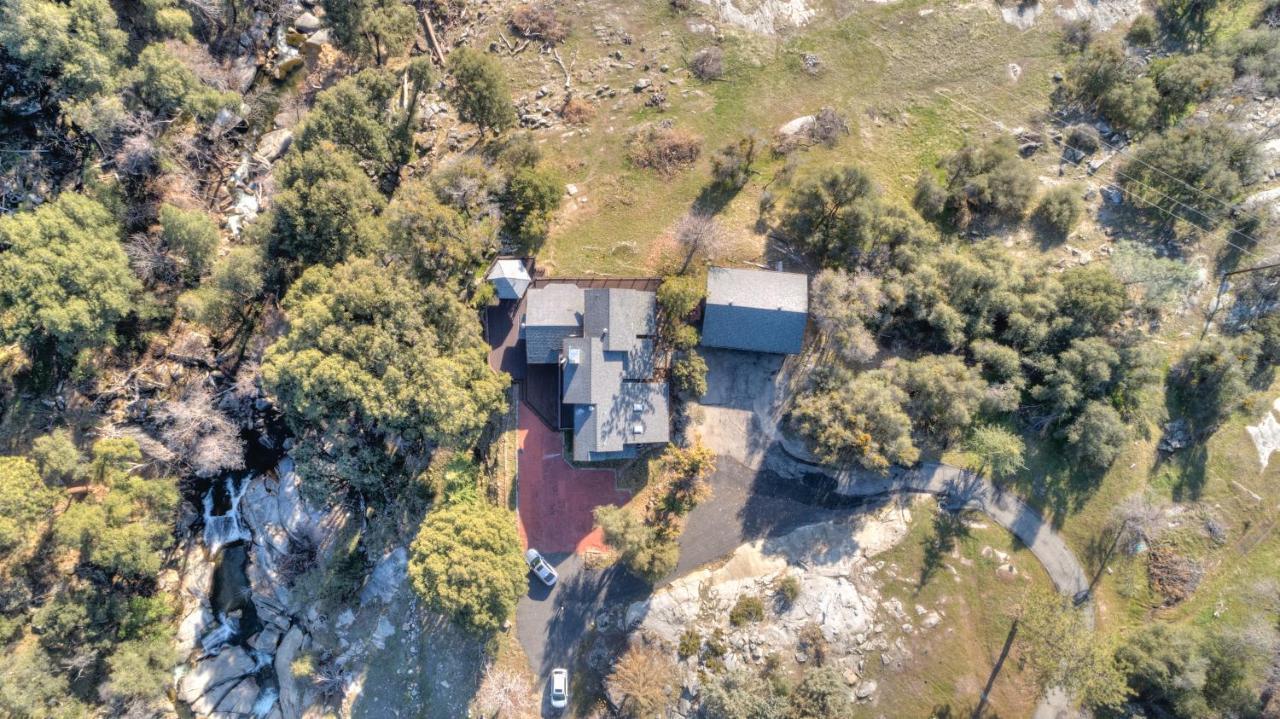 Casa Rio Yosemite -Waterfall plus 9 Acres Oakhurst Exterior foto