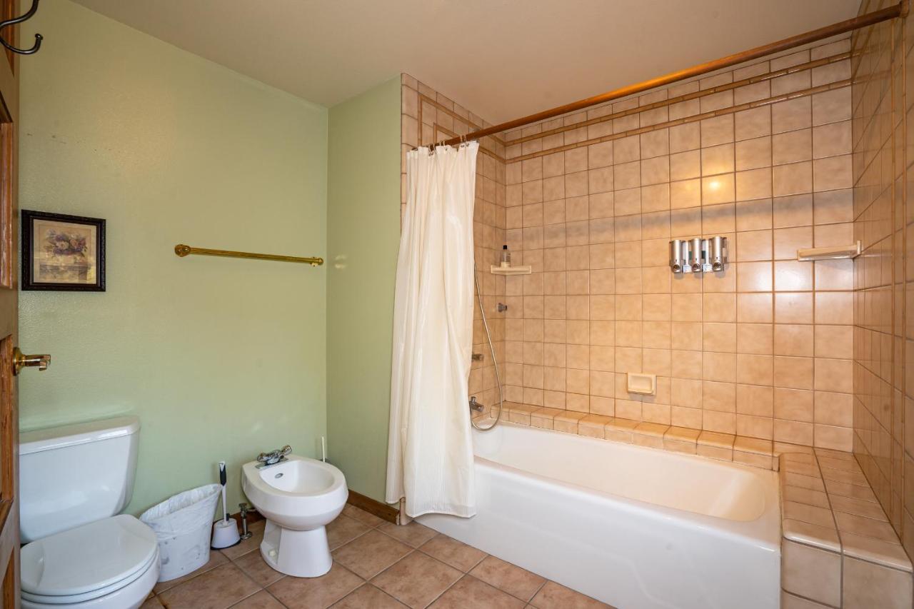 Casa Rio Yosemite -Waterfall plus 9 Acres Oakhurst Exterior foto