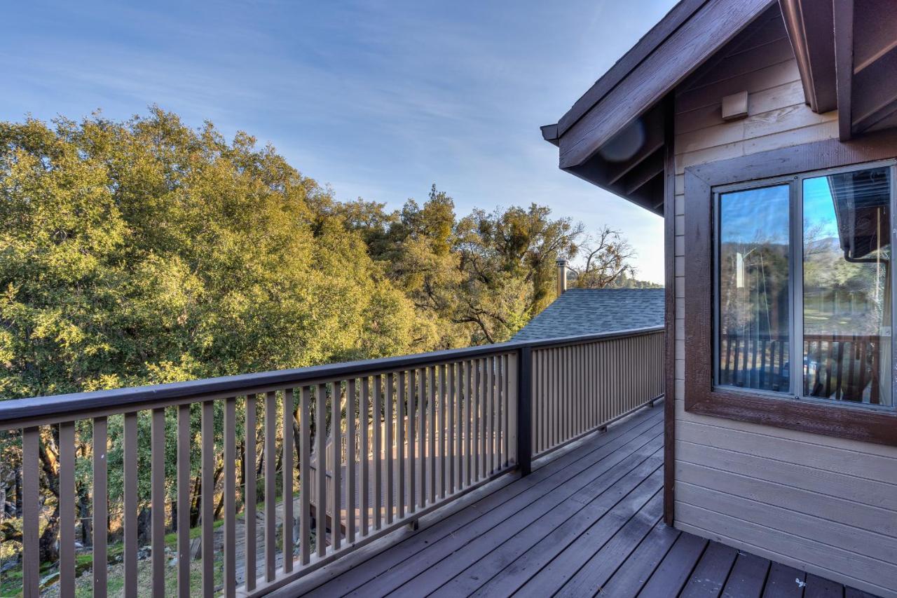 Casa Rio Yosemite -Waterfall plus 9 Acres Oakhurst Exterior foto
